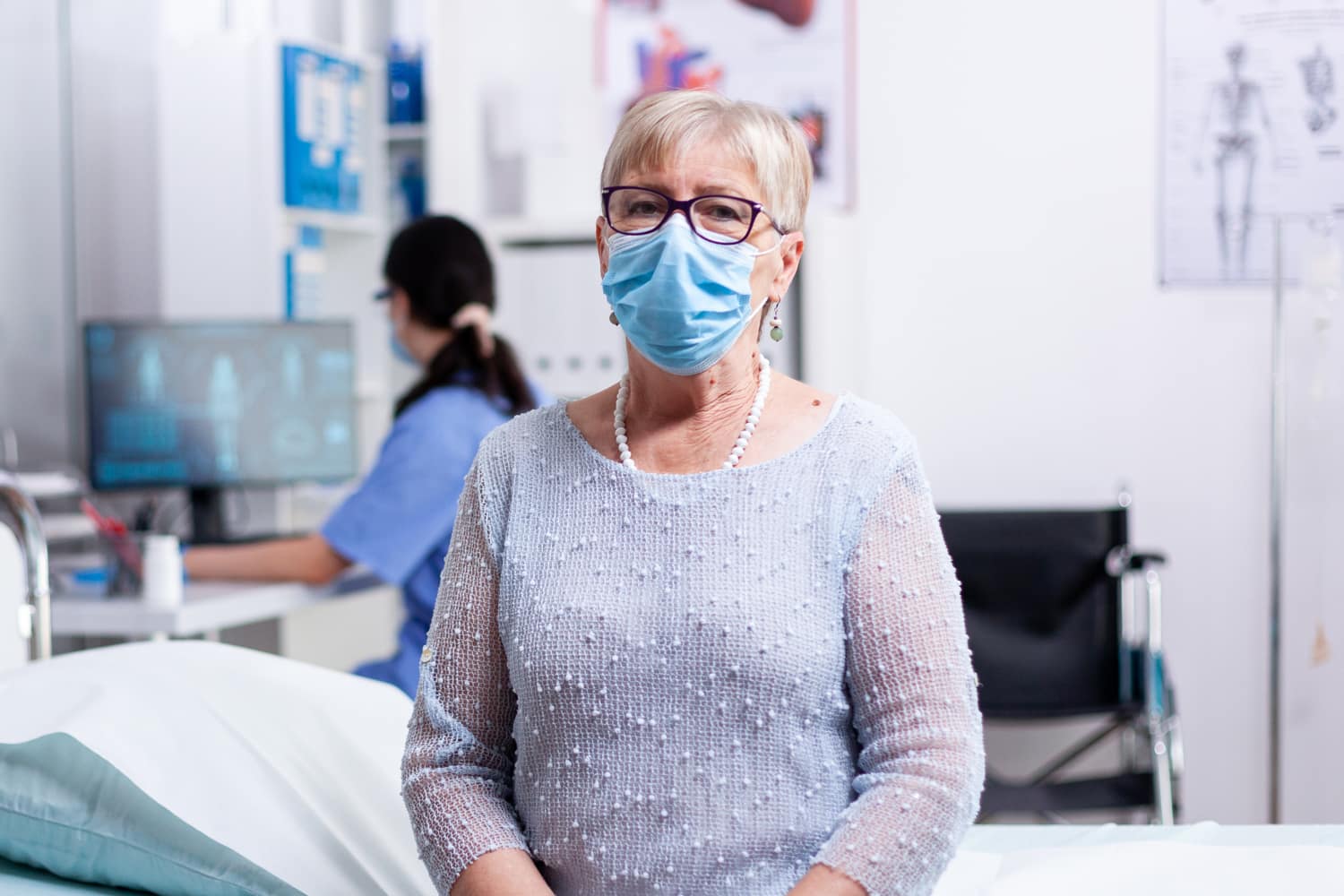 Pacjenci kozłem ofiarnym politycznych decyzji! NFZ wprowadza cięcia wydatków na najważniejsze badania